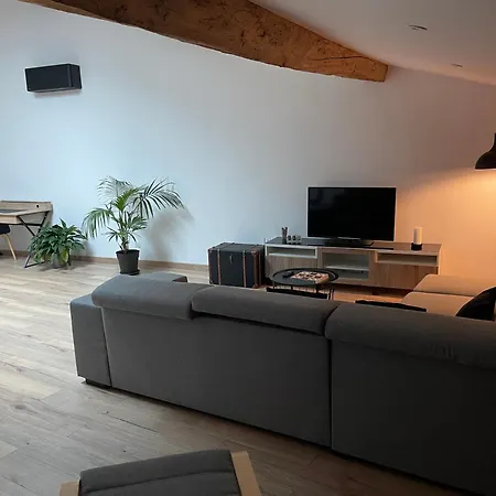 Industrial 85m² - Loft Avec Extérieur Hébergement de vacances