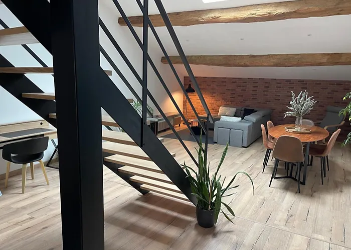 Industrial 85m² - Loft Avec Extérieur *